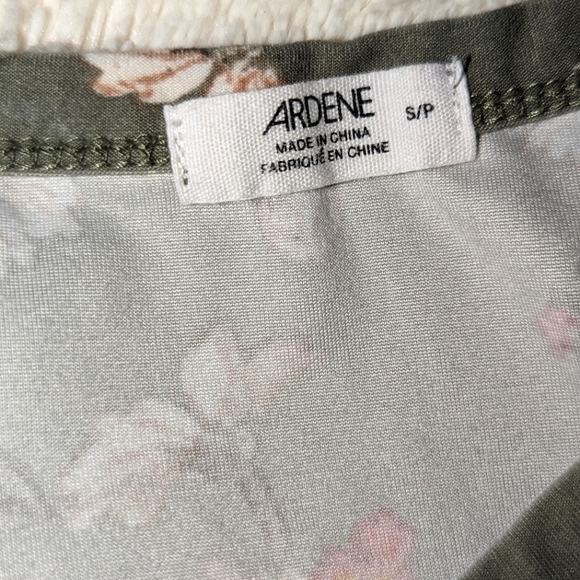 Dress - Picture 2 of 2